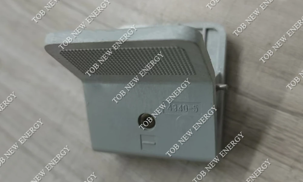 Pouch Cell Test Fixture Pouch Cell Test Fixture