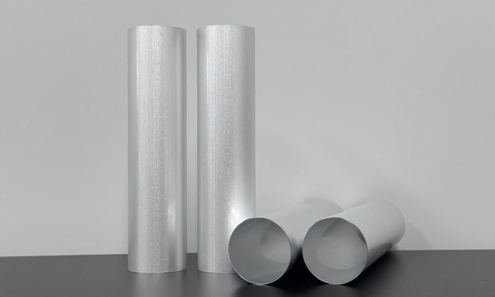 33135 Cylindrical Hollow Aluminum Can 33135 Cylindrical Hollow Aluminum Can