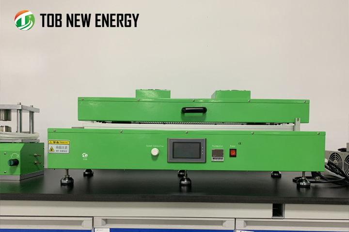 macchina di rivestimento di batterie da laboratorio per il nostro cliente negli Stati Uniti
