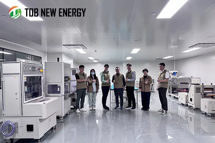 L'agente coreano 대한진(캠트리) ha visitato TOB NEW ENERGY per discussioni e scambi commerciali