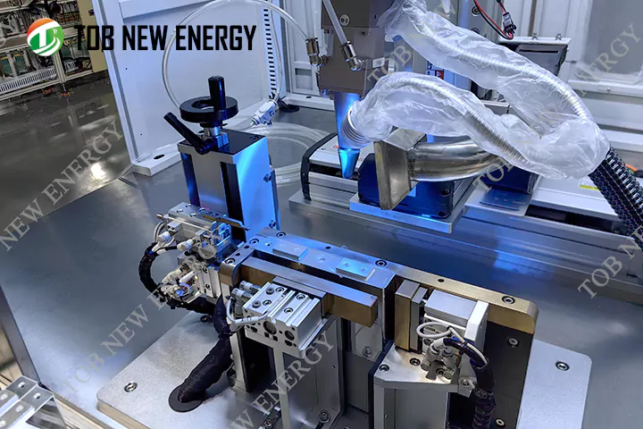 Test di accettazione delle apparecchiature di assemblaggio delle batterie prismatiche